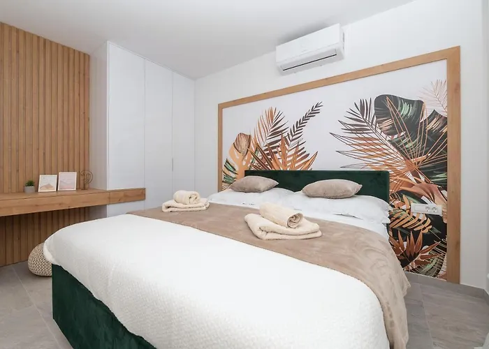 Luxury Sweet&shine Sea&city View شقة ماكارسكا